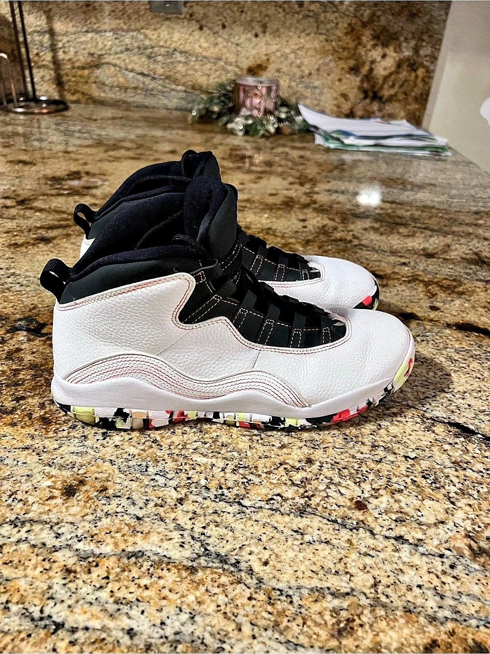 Air Jordan 10 Retro SE GS Ember Glow Unisex Size 7Y / Women’s 8.5 BV1843-176